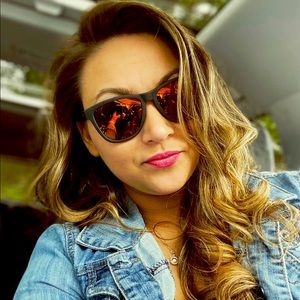 Meet your Posher, Amanda